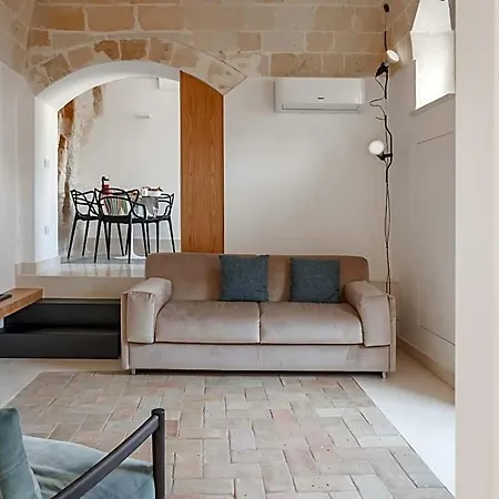 山林小屋 Domus De Armenis *