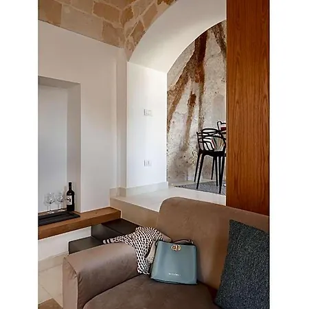 山林小屋 Domus De Armenis