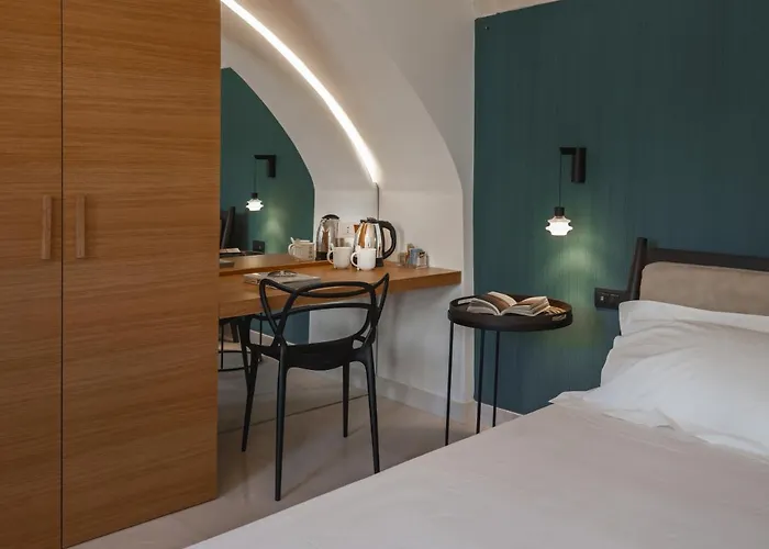 Domus De Armenis Lodge *